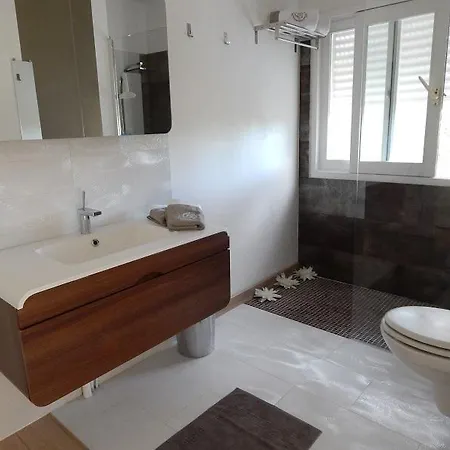 Montpellier Bed & Breakfast