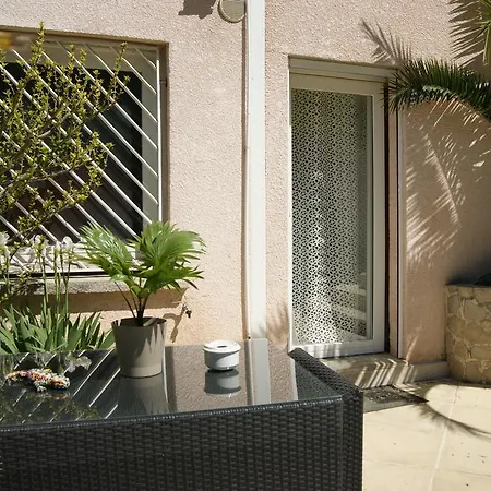 Montpellier Bed & Breakfast